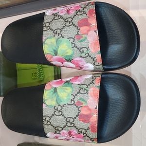 GG Blooms Supreme Floral Slide Sandal